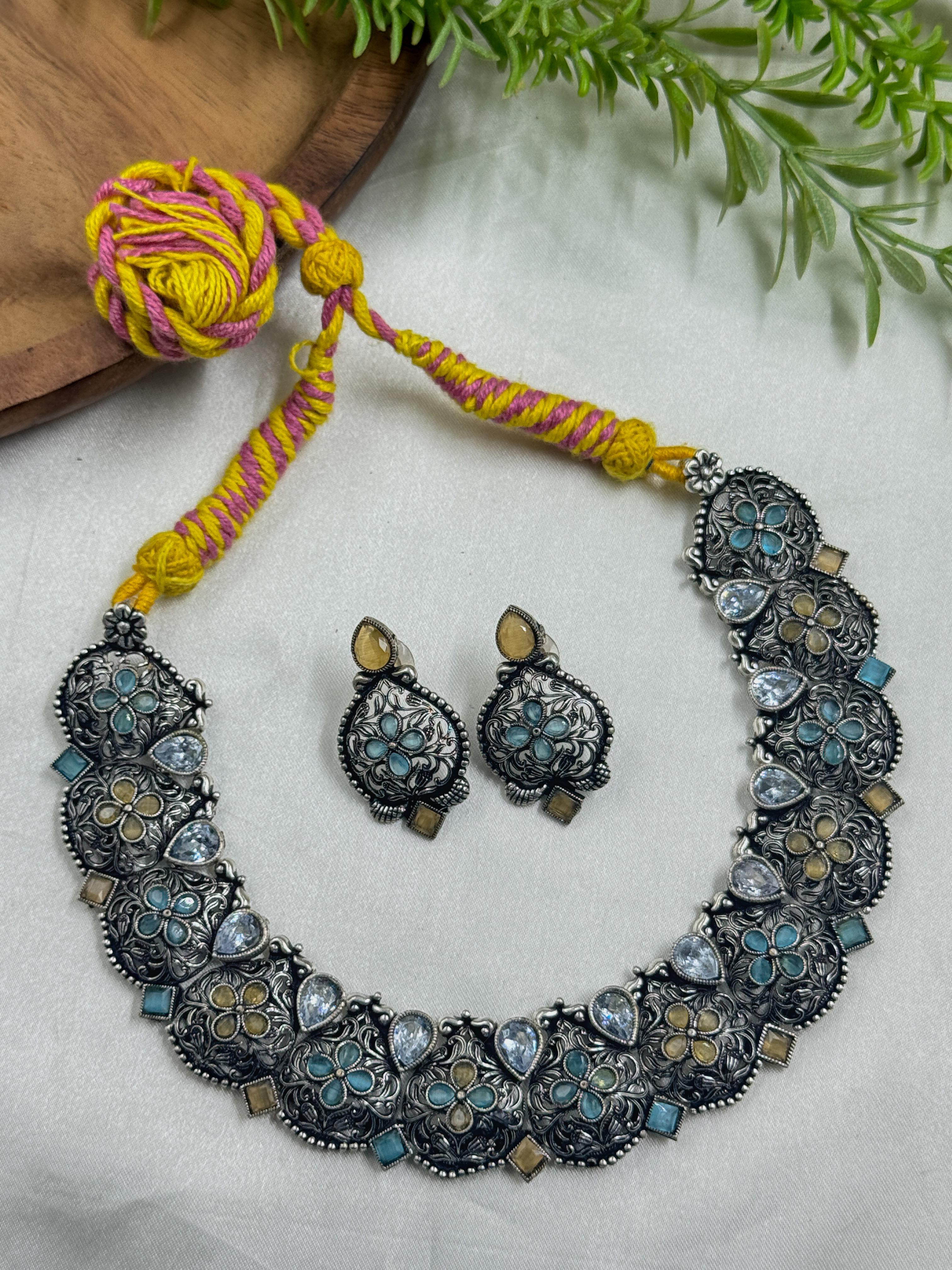 BRINDA OXIDISED STONE NECKLACE SET