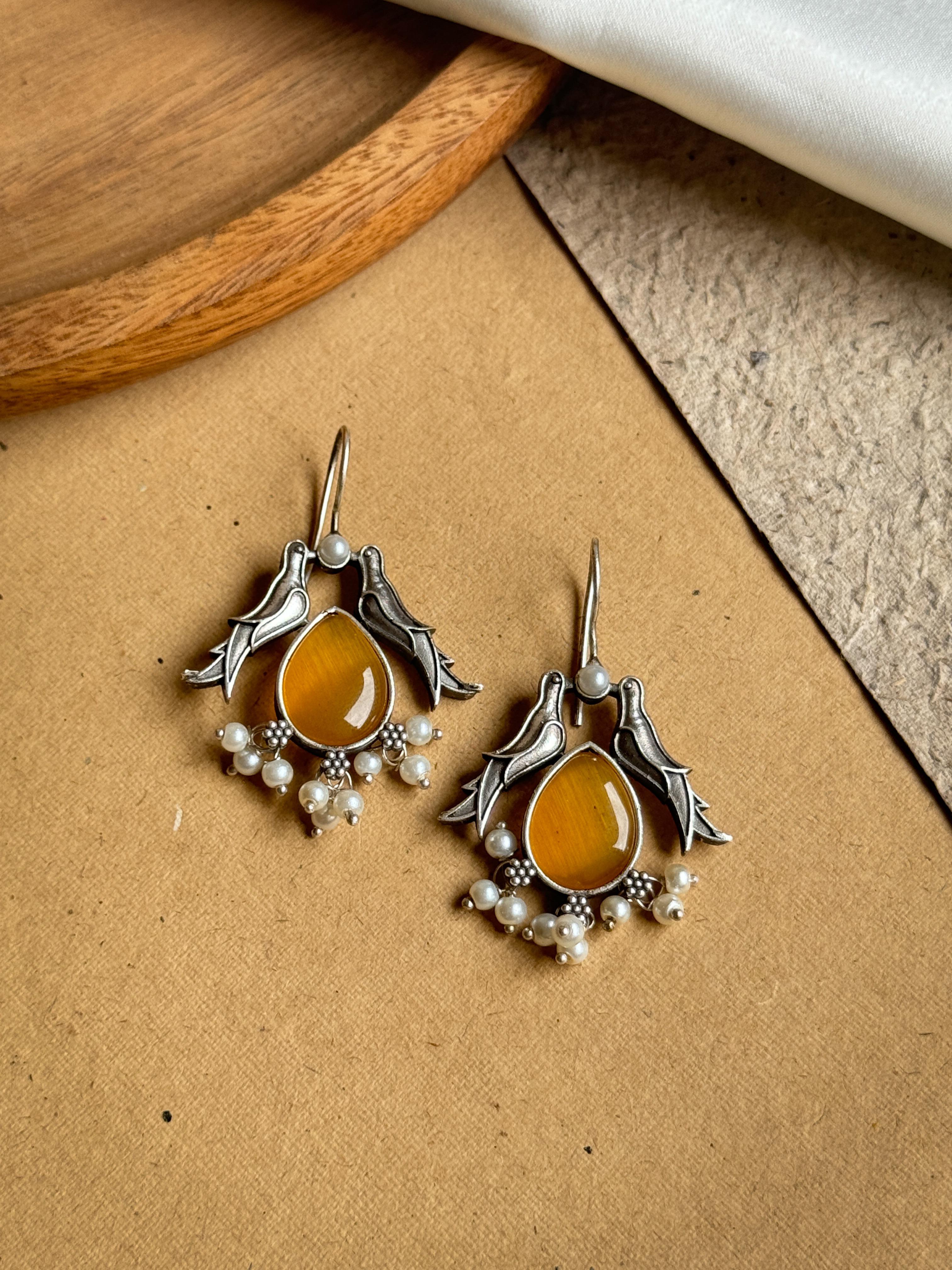 KAVITA OXIDISED STUDS EARRINGS