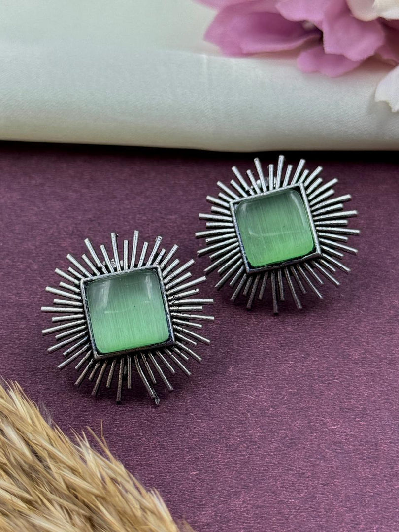 MEENAKSHI STUD EARRINGS