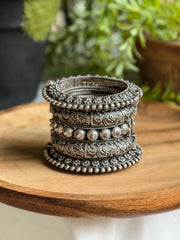 MAHI SILVER LOOK ALIKE BANGLE STACK