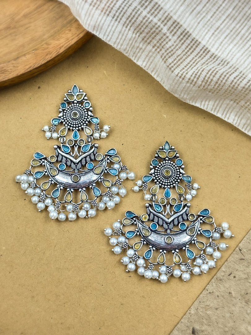 ANIKA DANGLER EARRINGS