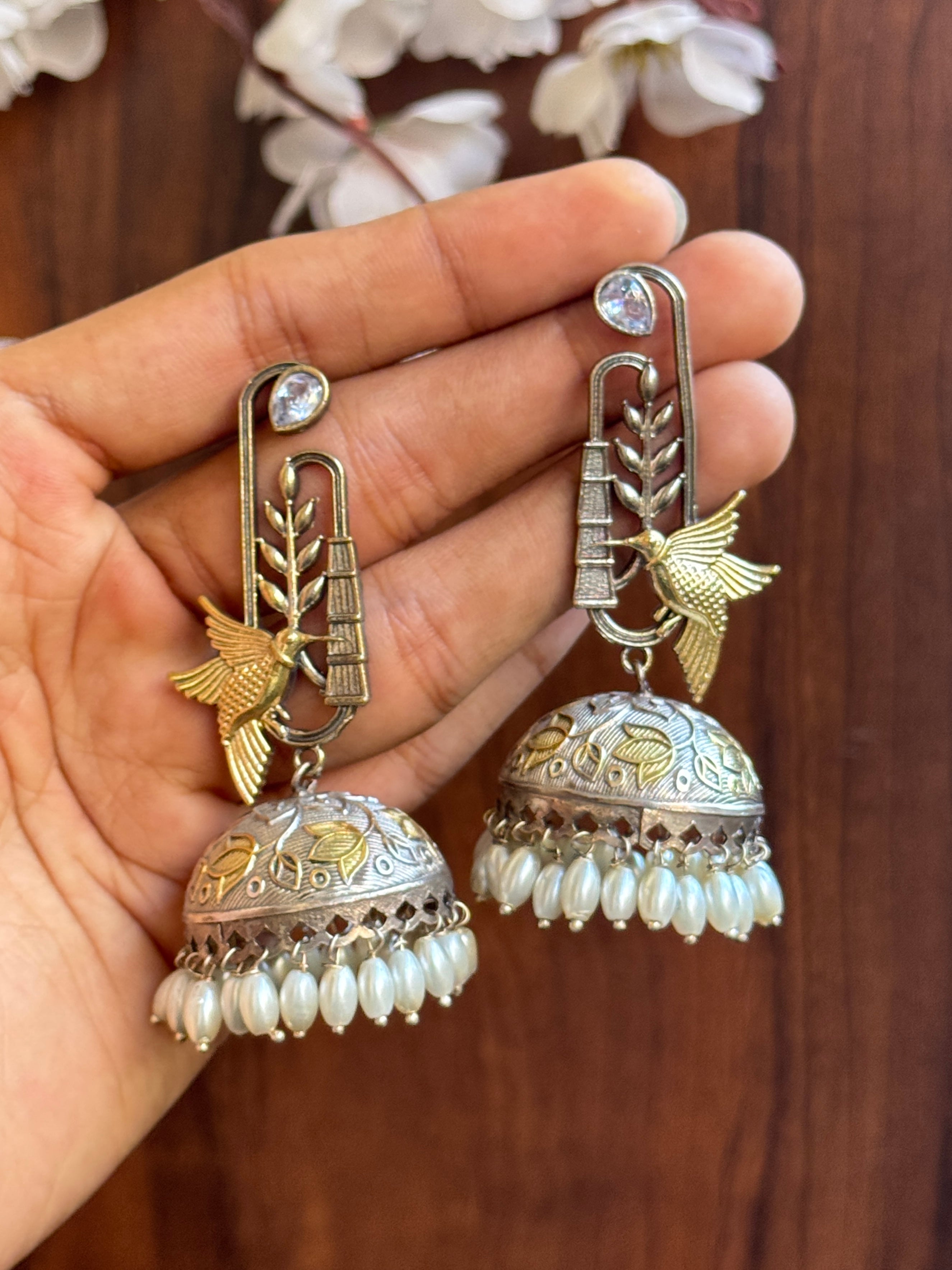 AARVI HANDMADE EARRINGS