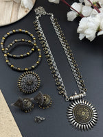 Load image into Gallery viewer, 5 PIECE DUAL TONE JEWELLERY SET COMBO