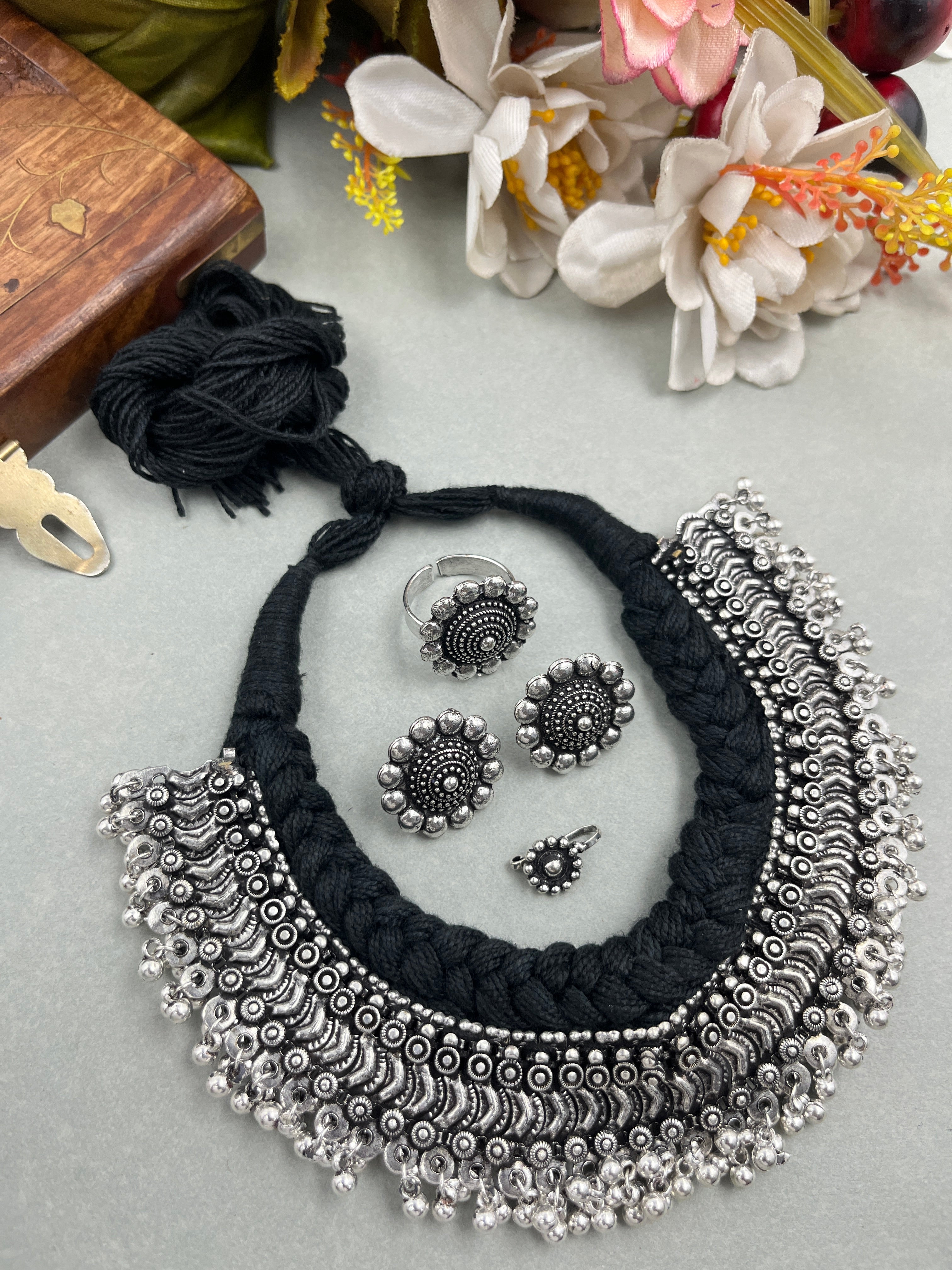 GHUNGROO CHOKER JEWELLERY SET COMBO