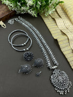 Load image into Gallery viewer, VIRA KOLAPURI LONG NECKLACE JEWELLERY SET COMBO