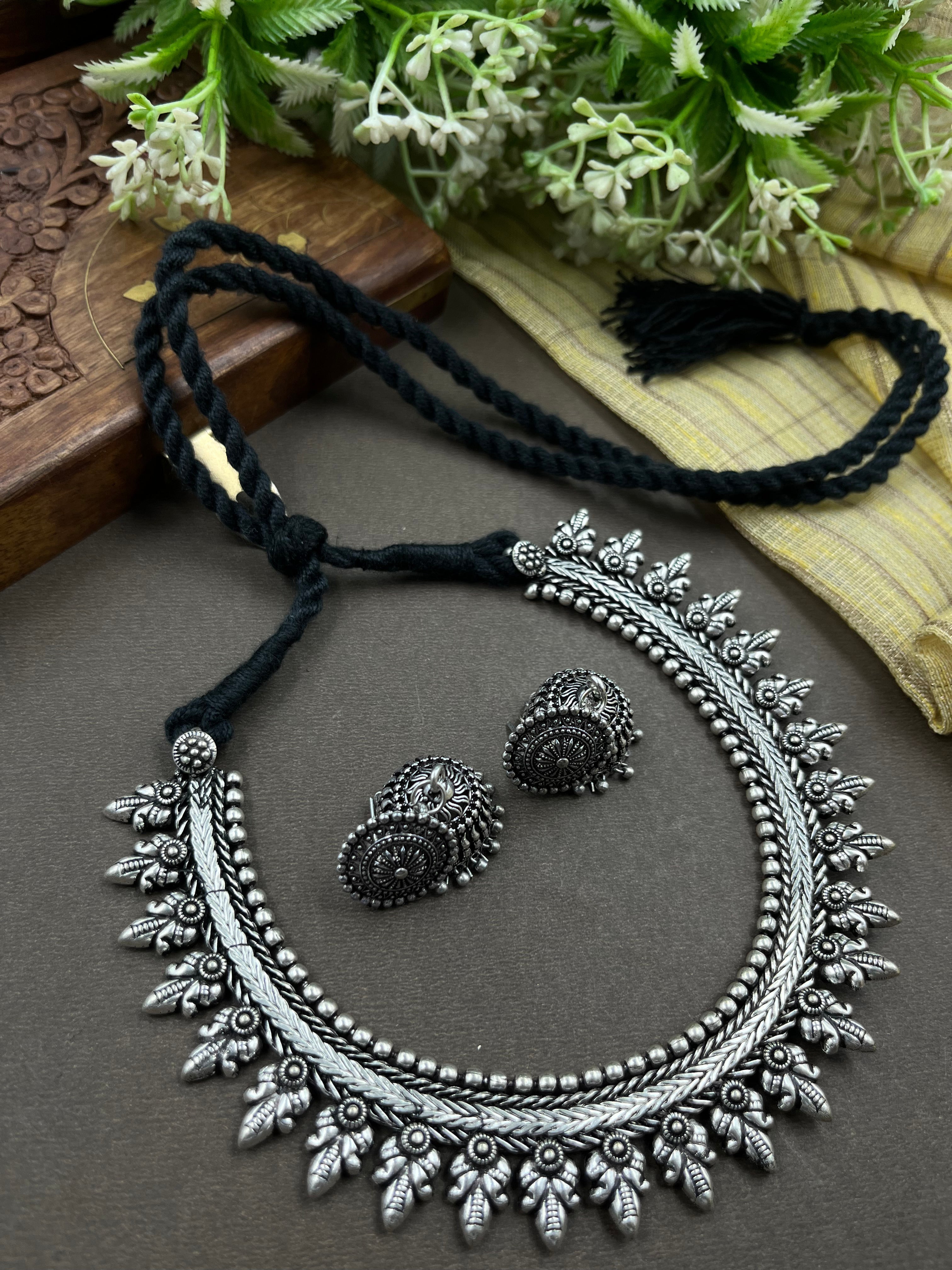 KOLAPURI CHOKER WITH BLACK THREAD JEWELLERY SET