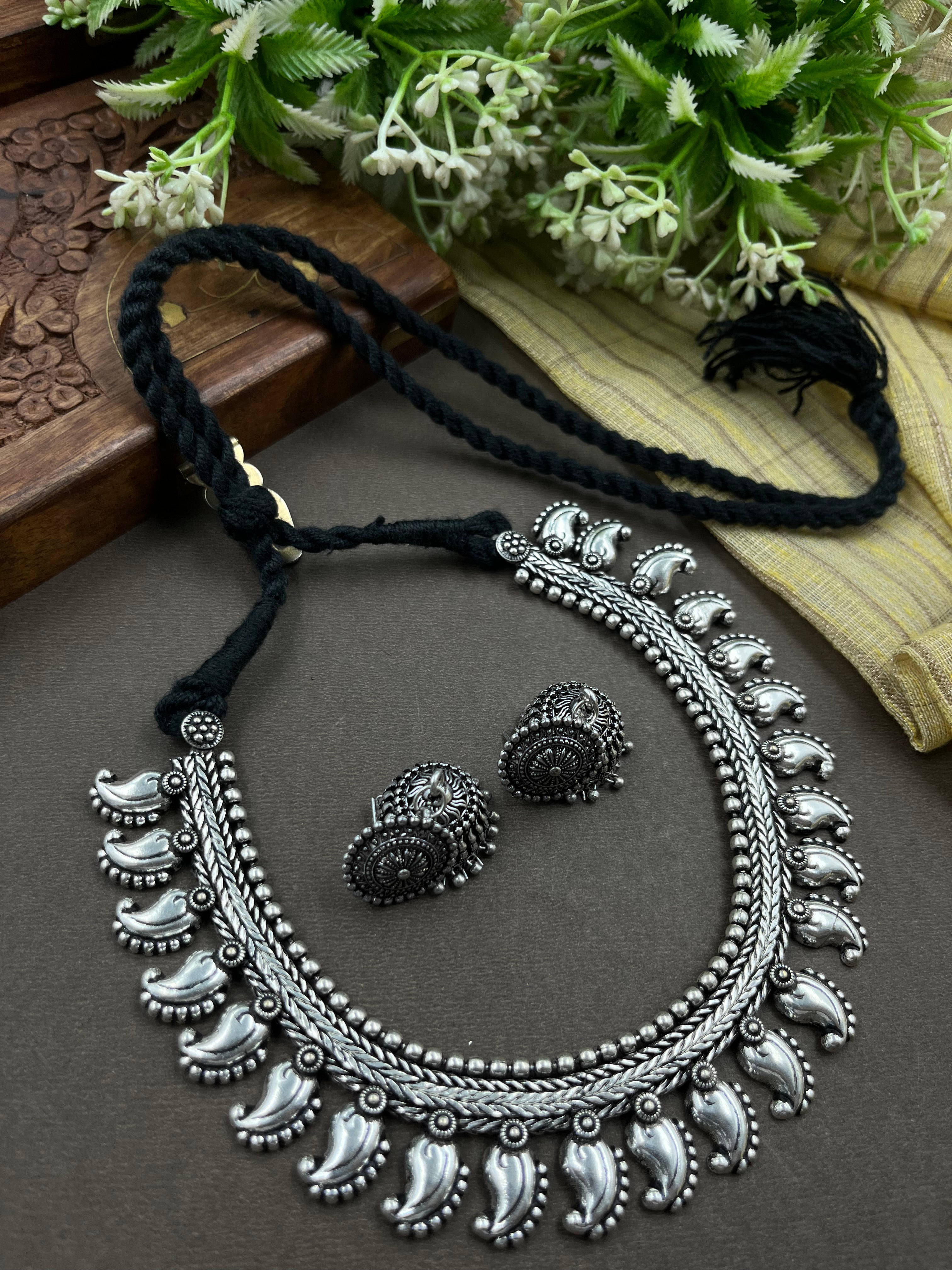 KOLAPURI CHOKER WITH BLACK THREAD JEWELLERY SET