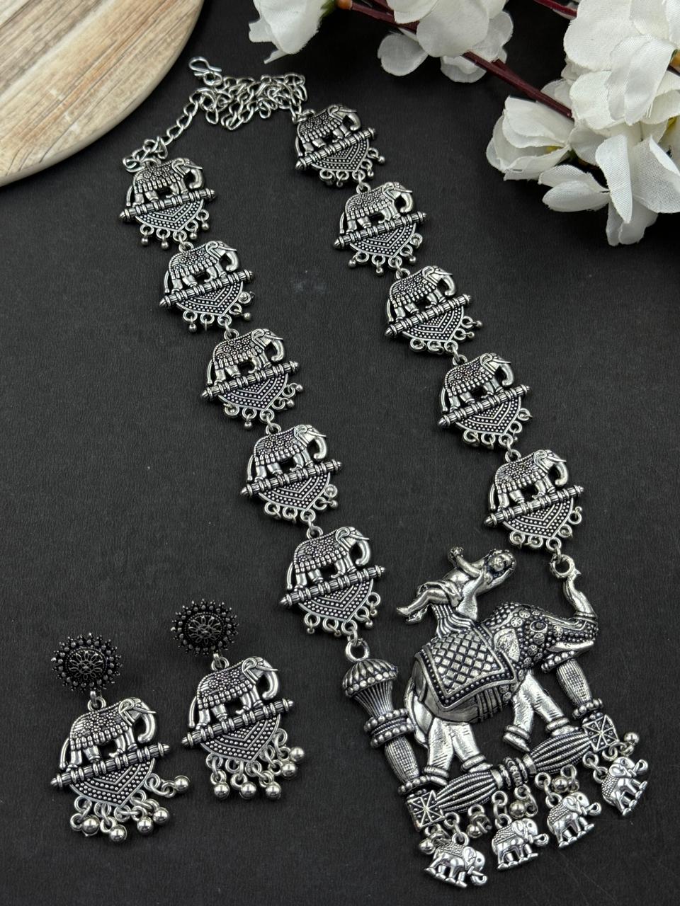 ELEPHANT DESIGN CHARMS jewellery SET