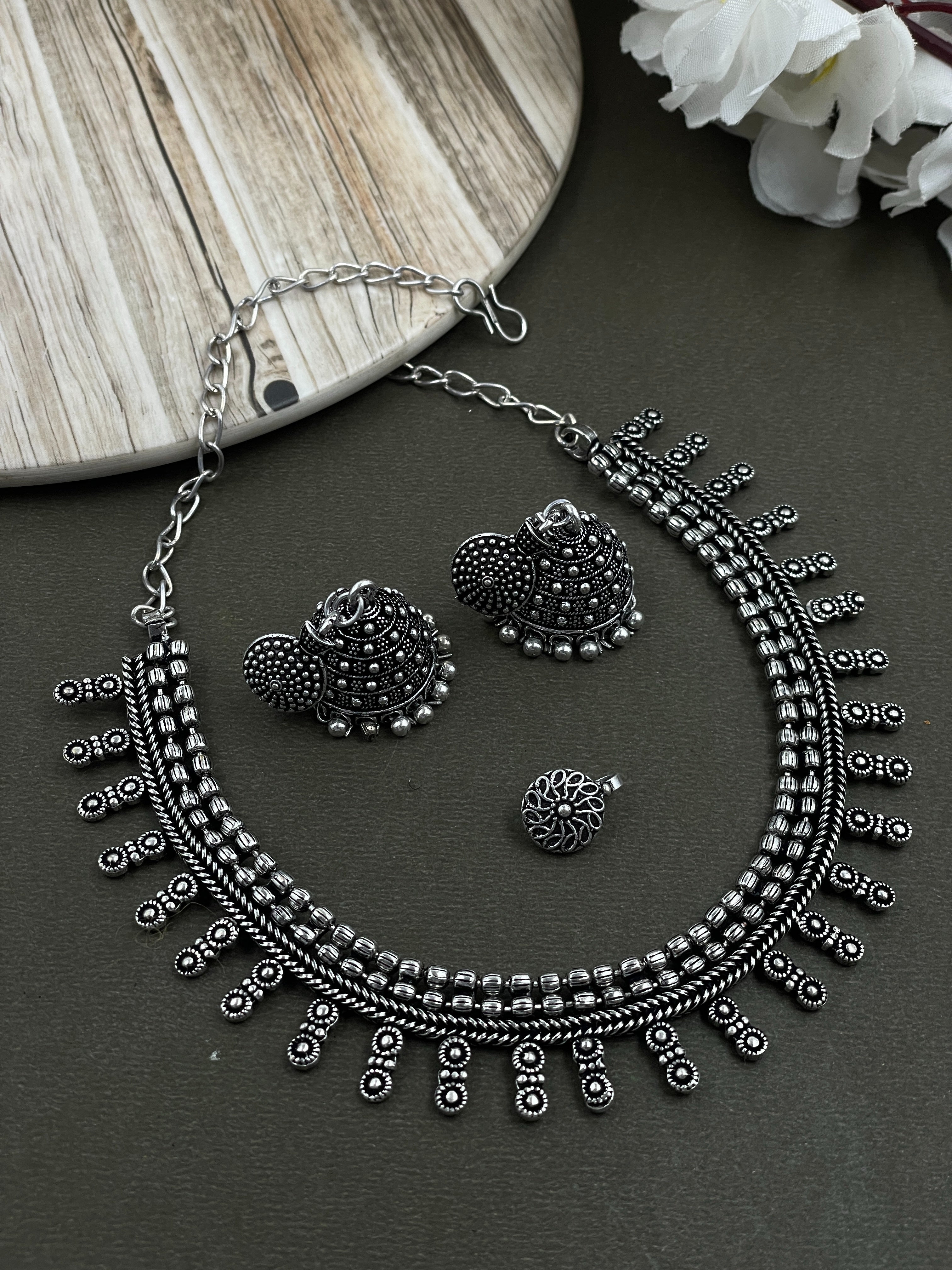 OLIVIA SILVER OXIDISED CHOKER JEWELLERY SET COMBO