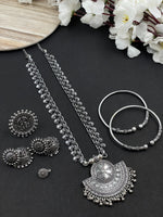 Load image into Gallery viewer, PORTIA OXIDISED SINGLE LINE PENDANT JEWELLERY SET COMBO