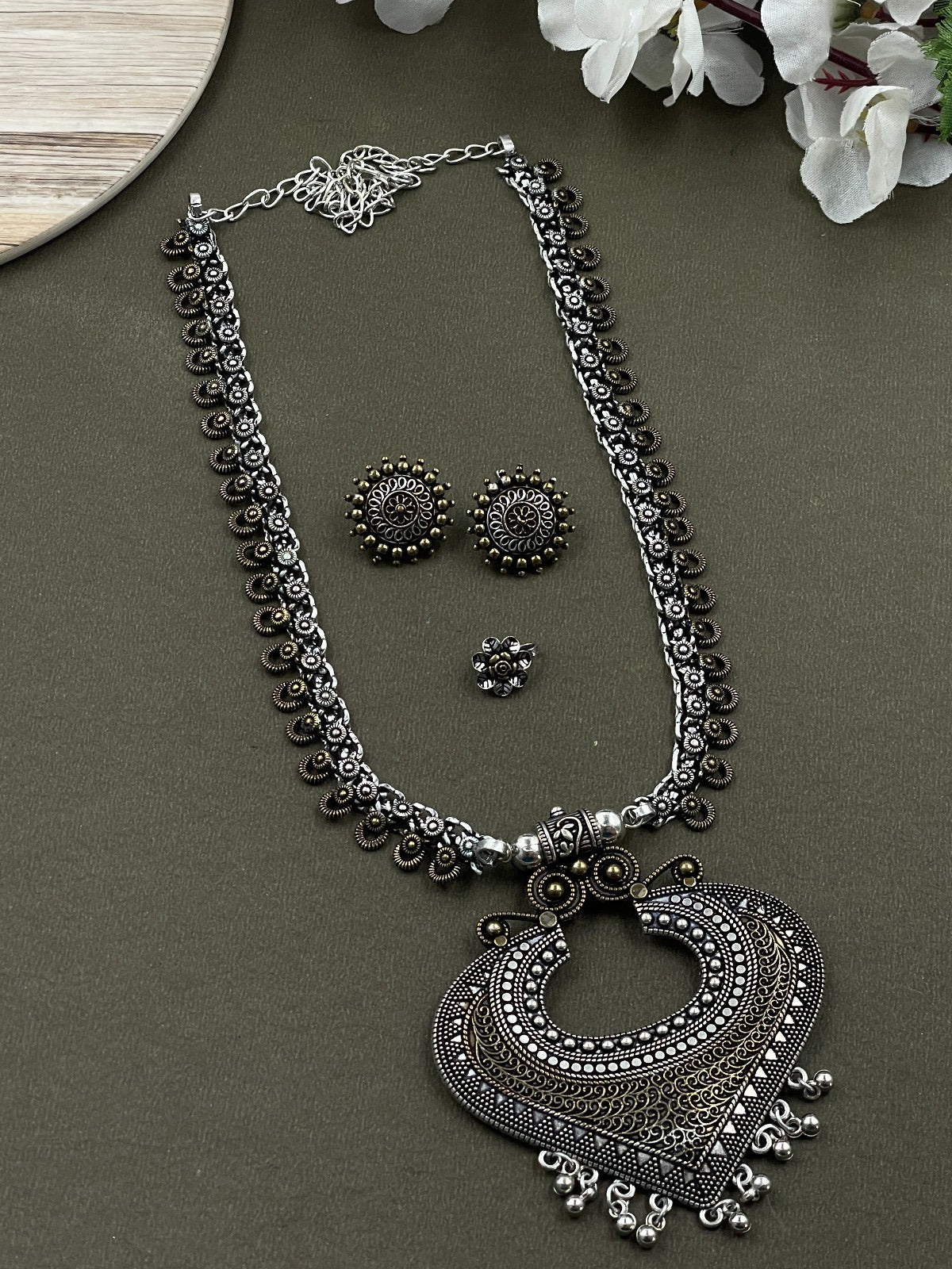 NIDHI BRASS OXIDISED JEWELRY SET COMBO