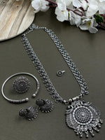 Load image into Gallery viewer, CHANCHAL BRASS OXIDISED JEWELLRY SET COMBO