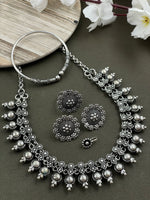 Load image into Gallery viewer, MOUNI SILVER OXIDISED CHOKER NECKLACE JEWELLERY SET COMBO