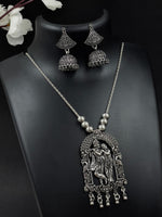 Load image into Gallery viewer, RUMI BRASS OXIDISED PENDANT JEWELLERY SET