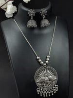 Load image into Gallery viewer, MEHR BRASS OXIDISED PENDANT JEWELLERY SET