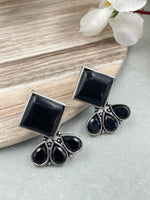 Load image into Gallery viewer, Riya Stud Stone earrings