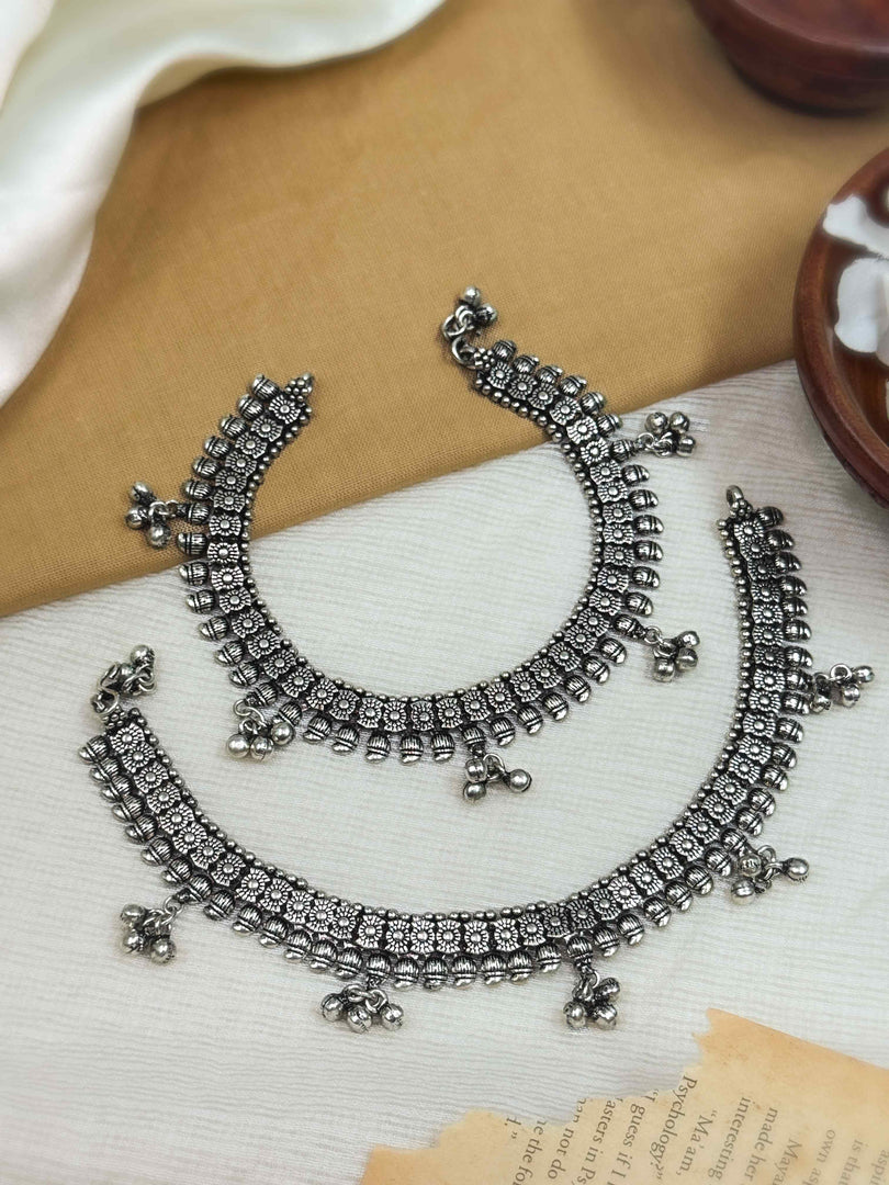 Radha Designer Oxidised Silver Anklet