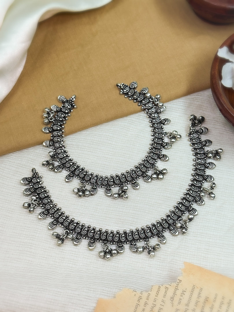 Alisha Designer Oxidised Silver Anklet