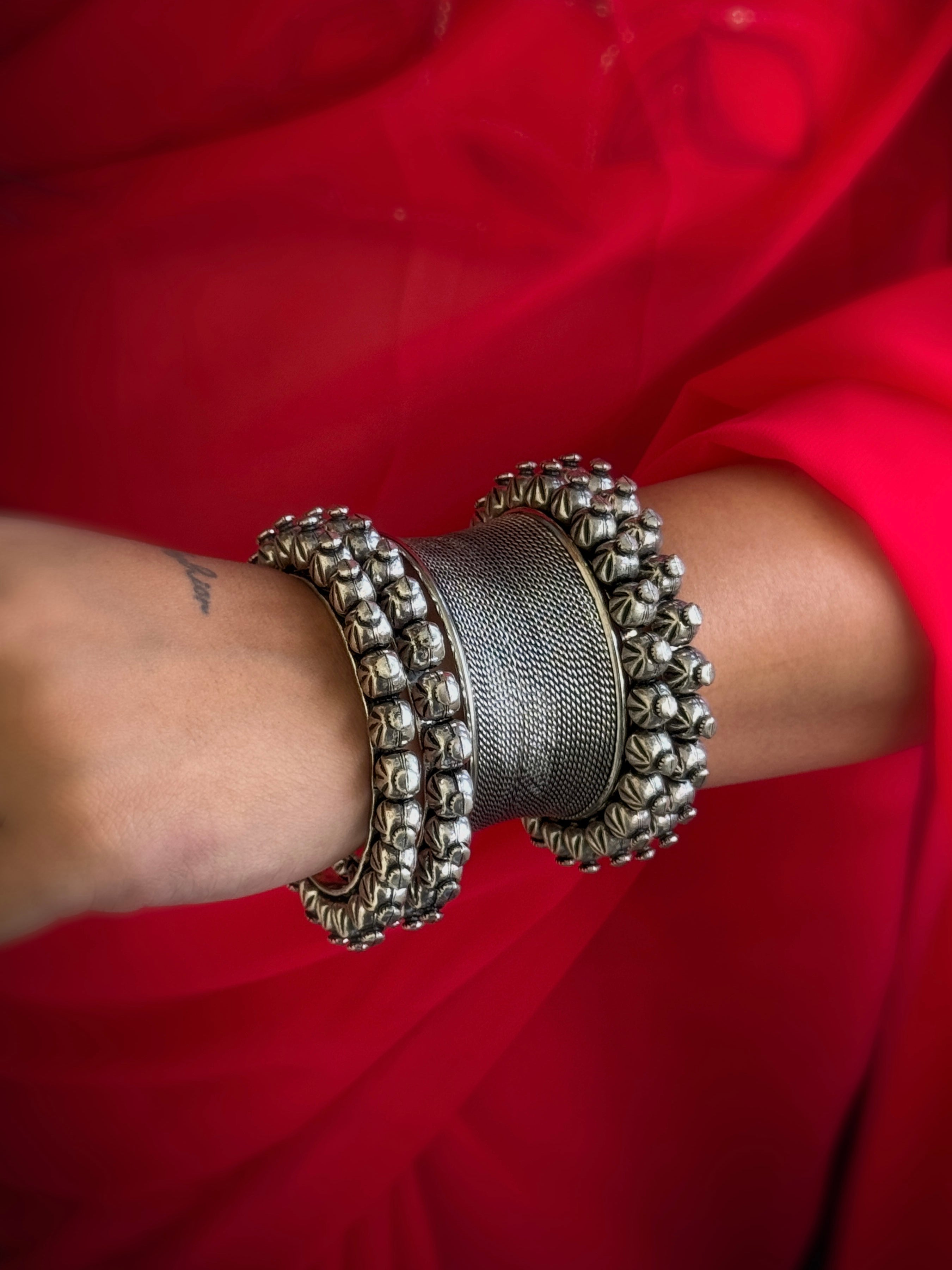 OXIDISED BANGLES COMBO