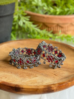 Load image into Gallery viewer, Manya Pair Of Stone Bangles