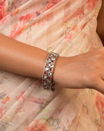 Load image into Gallery viewer, Swara Stone Bangle