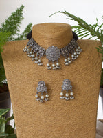 Load image into Gallery viewer, Harini Stone Necklace Set