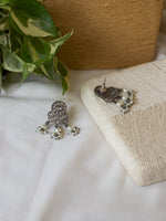 Load image into Gallery viewer, Harini Stone Necklace Set
