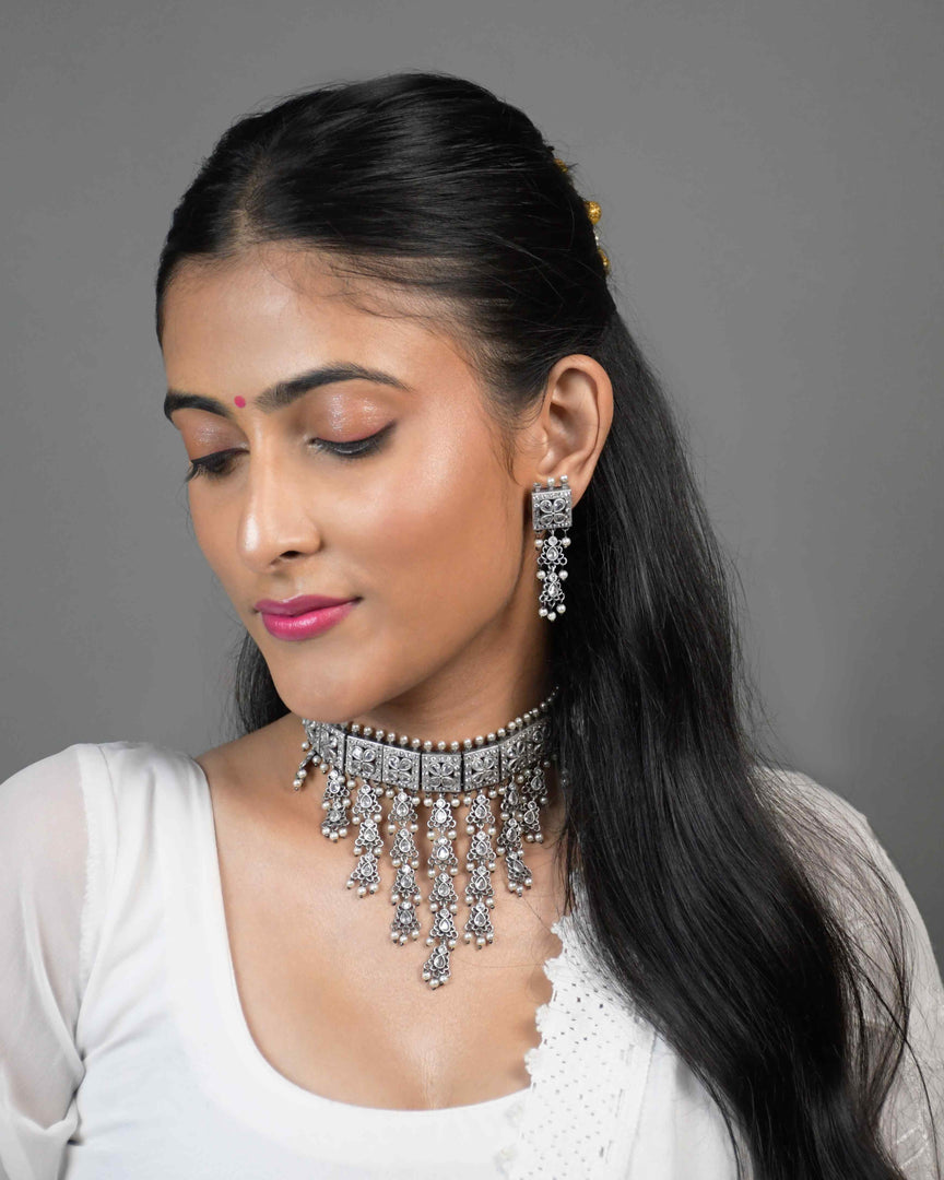 Ruhani Stone Necklace Set