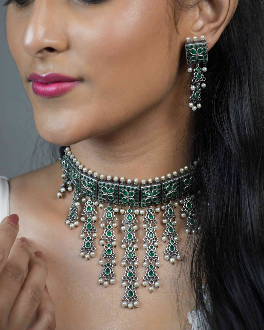 Ruhani Stone Necklace Set