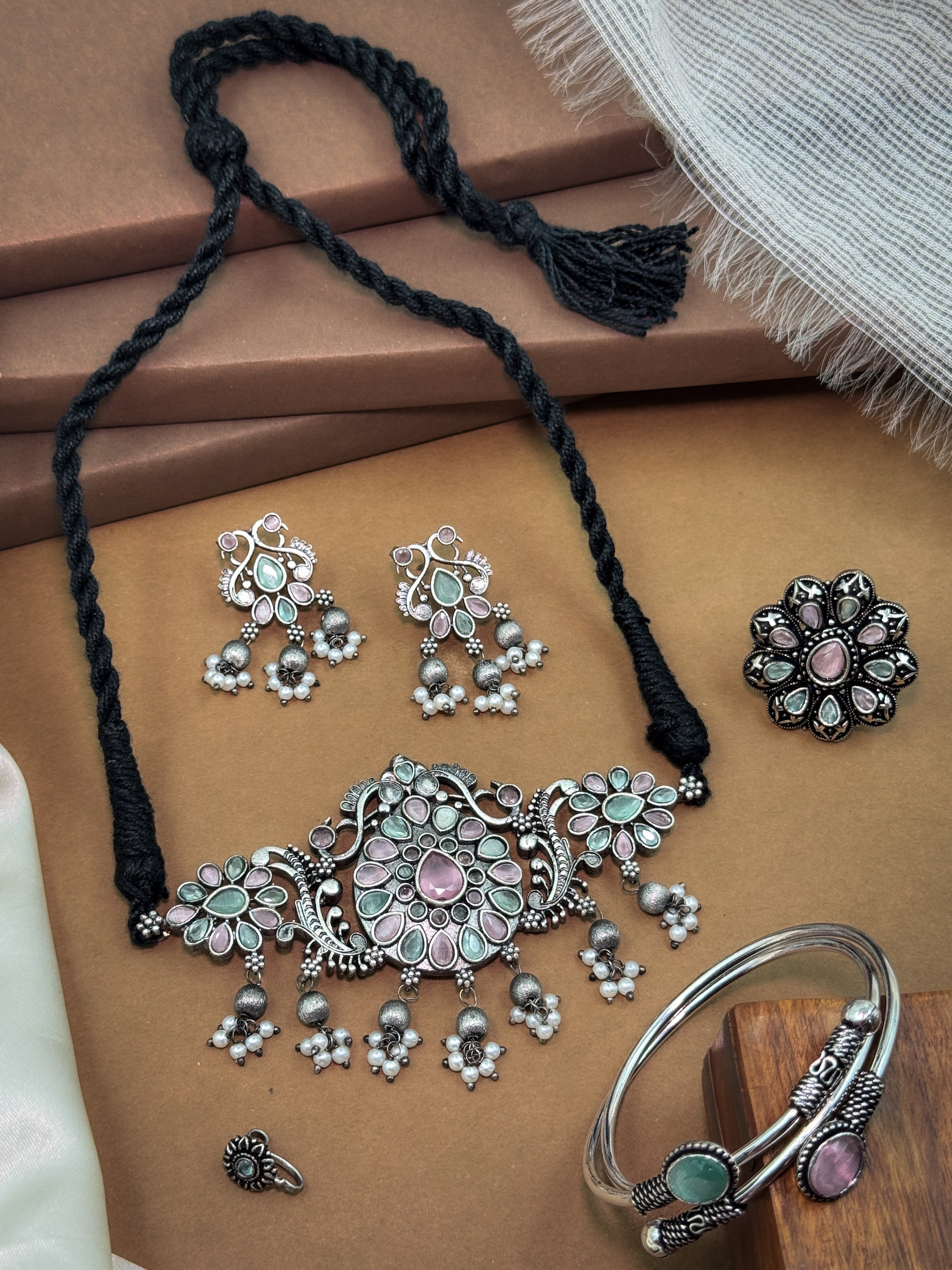 VEDIKA STONE JEWELLERY SET COMBO