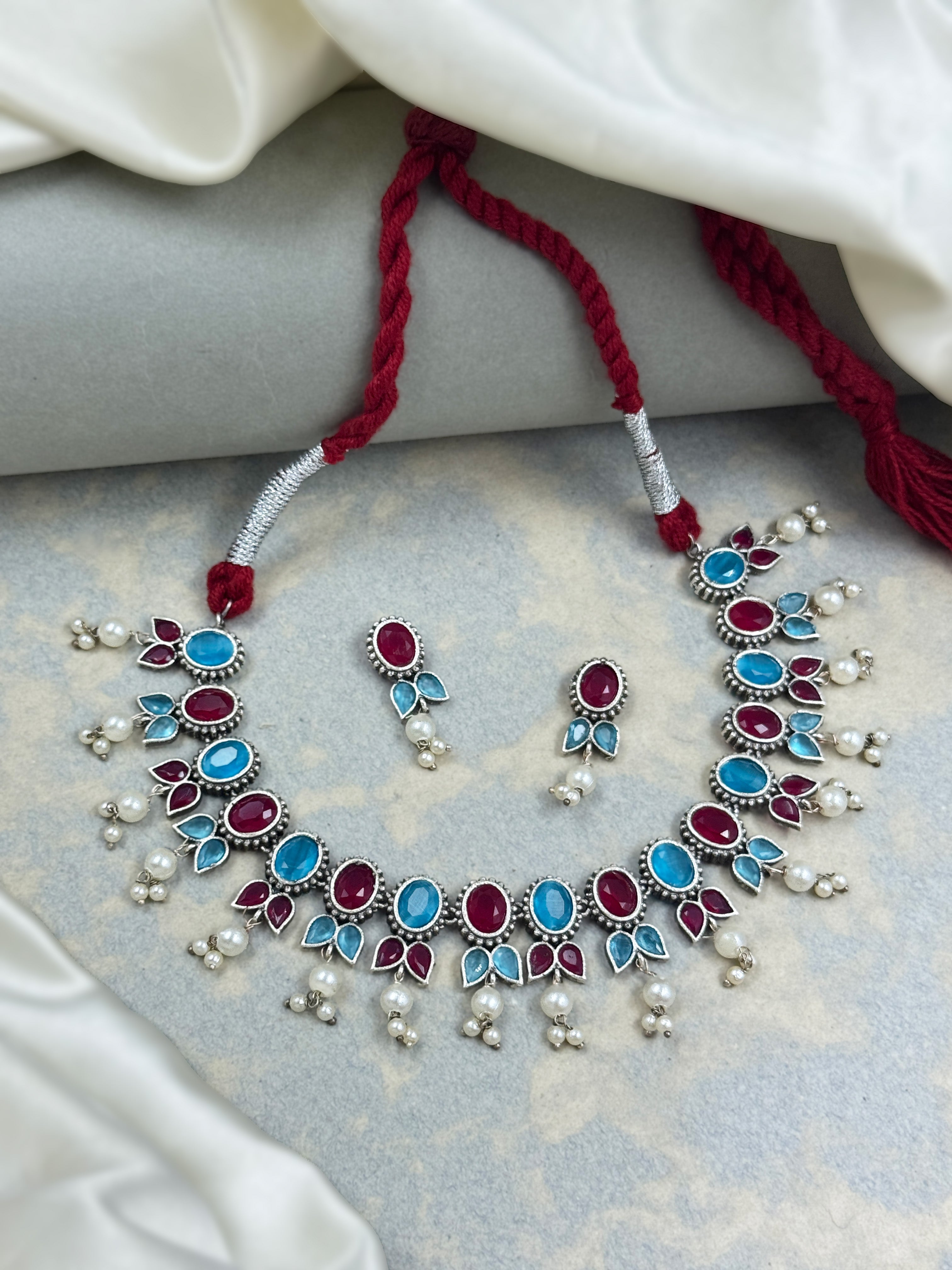 MEERA STONE NECKLACE SET