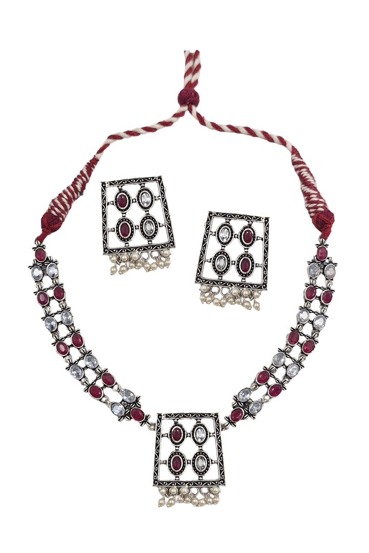 Vanee Stone Necklace Set
