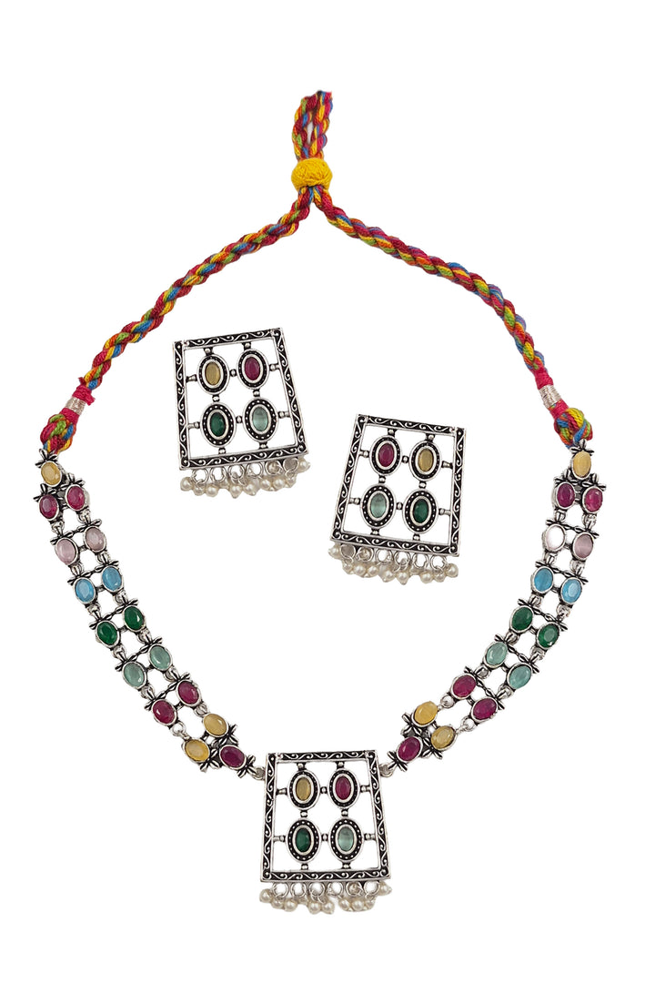 Vanee Stone Necklace Set