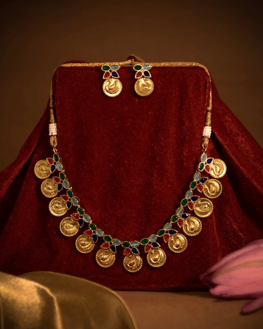 Mayuri Stone Necklace Set