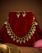 Load image into Gallery viewer, Noor Stone Necklace Set
