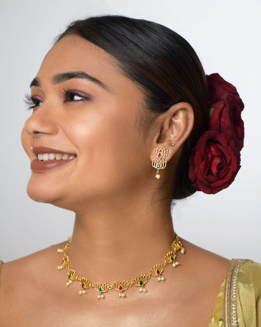 Lotus Stone Necklace Set