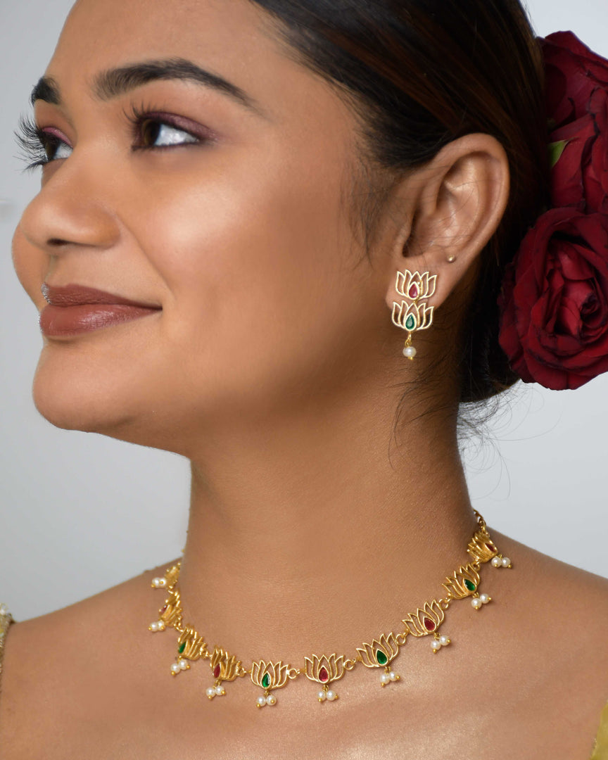 Lotus Stone Necklace Set