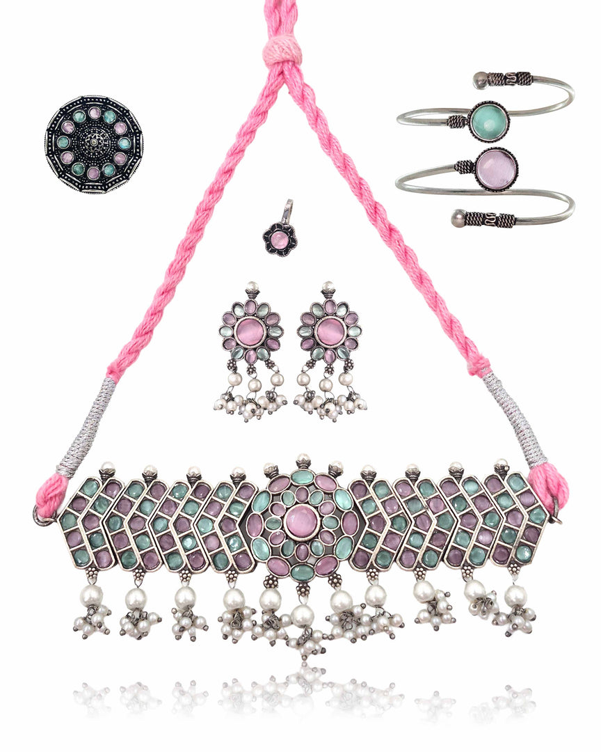 Aarvi Stone Jewellery Set