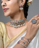 Load image into Gallery viewer, Aarvi Stone Jewellery Set