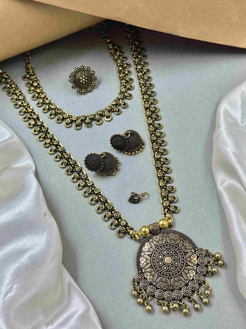 Tanya Golden Jewellery Set