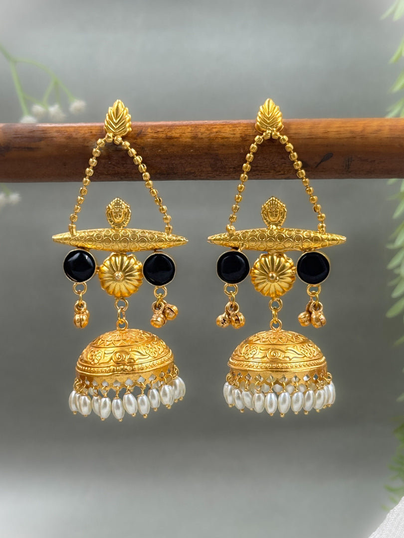 INAYA HANDMADE EARRINGS