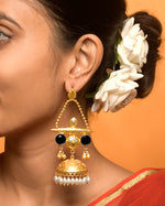 Load image into Gallery viewer, INAYA HANDMADE EARRINGS