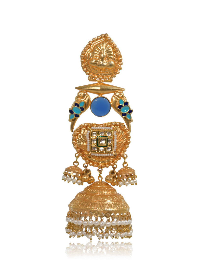 Saanvi Golden Earrings