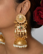 Load image into Gallery viewer, Swarnika Golden Earrings