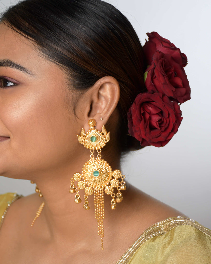 Aarna Golden Earrings