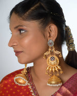 Load image into Gallery viewer, Ridhima Golden Earrings