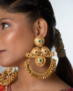 Load image into Gallery viewer, Rajeshwari Golden Earrings