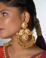 Load image into Gallery viewer, Rajeshwari Golden Earrings