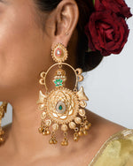 Load image into Gallery viewer, Myra Golden Earrings