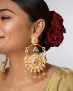 Load image into Gallery viewer, Myra Golden Earrings